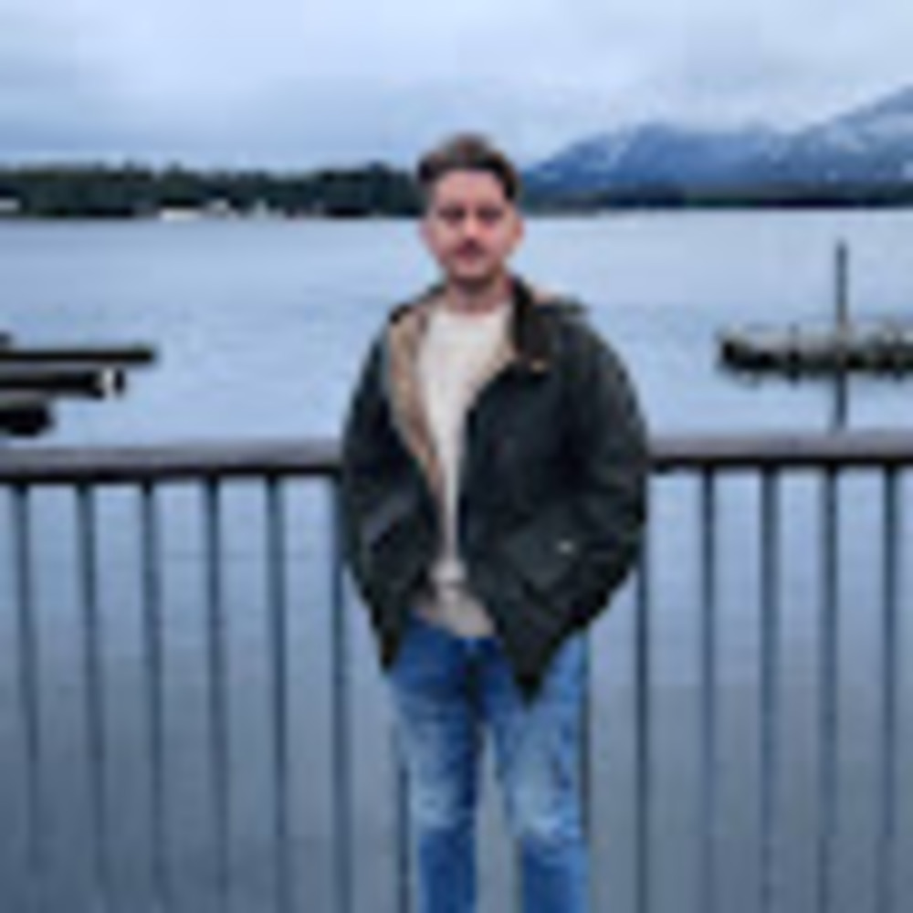 Meet your Posher, Josh